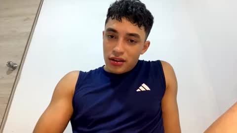 Snapshot of santi36rt chatting on May 2026 11:46:02 PM santi36rt online show from May 2026 11:46:02 PM