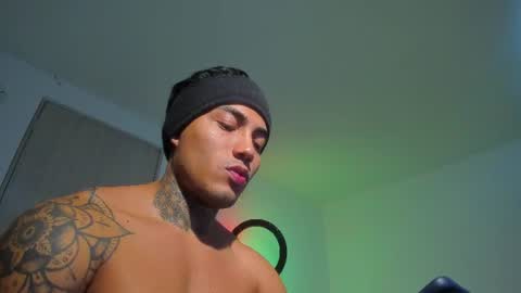 Snapshot of santi__ferrer chatting on June 2026 06:45:02 PM Santi Ferrer online show from June 2026 06:45:02 PM