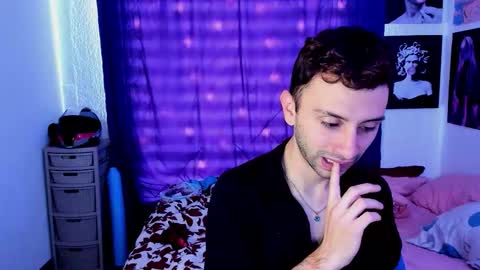 Snapshot of santi_mateo chatting on February 2026 02:53:02 PM Santi online show from February 2026 02:53:02 PM