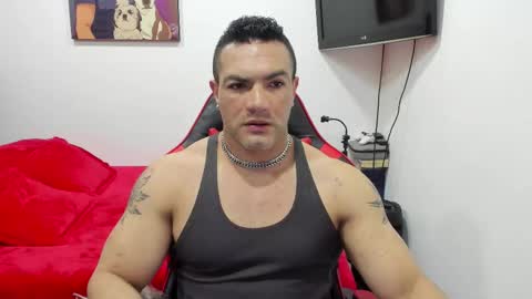 Snapshot of santi_pastori chatting on November 2025 05:13:02 PM santi_pastori online show from November 2025 05:13:02 PM