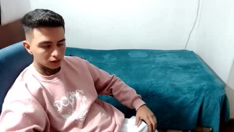 santi_ss online show from September 2025 08:47:02 PM