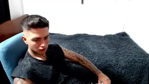 santi_ss online show from October 2025 01:59:02 AM