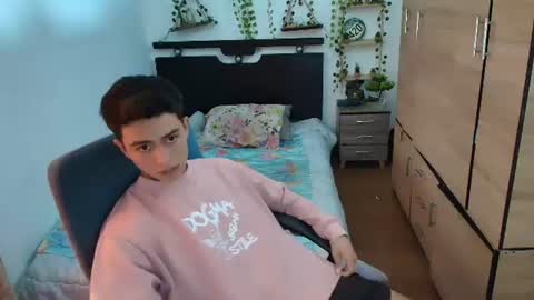 Snapshot of santi_ss chatting on July 2026 02:26:02 PM santi_ss online show from July 2026 02:26:02 PM