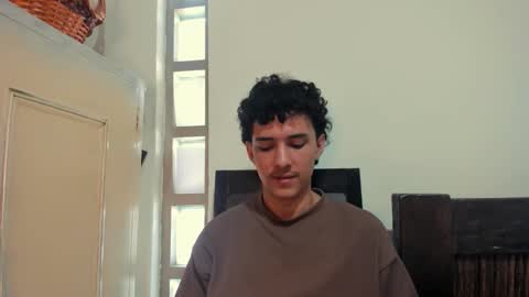 santi_twink19 online show from October 2025 07:25:02 PM