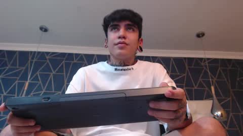 SantiAbader online show from January 2026 07:28:02 PM