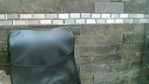 santi online show from October 2025 10:43:02 PM