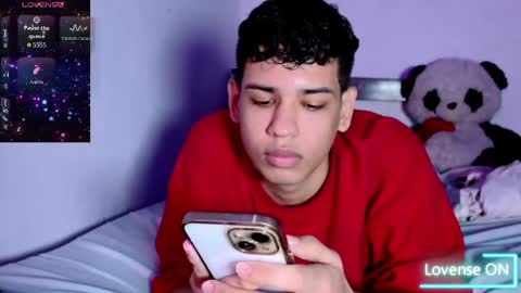 Snapshot of santiago_foxx chatting on April 2026 12:12:01 AM santi online show from April 2026 12:12:01 AM