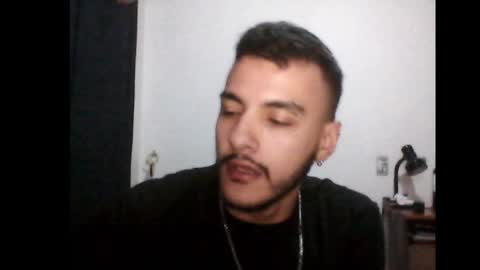 Snapshot of santiexxx chatting on September 2025 12:38:01 AM santiexxx online show from September 2025 12:38:01 AM