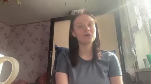 Snapshot of santinagillingham chatting on April 2026 09:47:01 AM Sofia online show from April 2026 09:47:01 AM