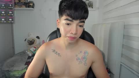 Mr. Santiago online show from April 2026 02:01:02 PM