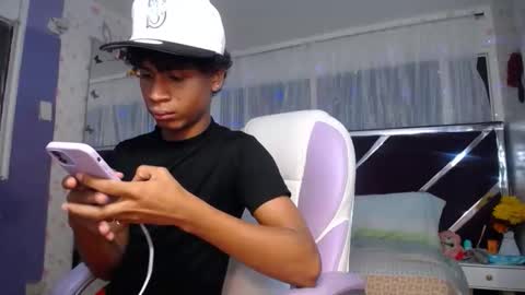 santy online show from April 2026 12:22:01 PM