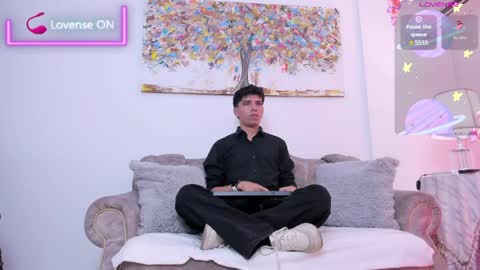 Santiago Carrington online show from April 2026 07:55:02 PM