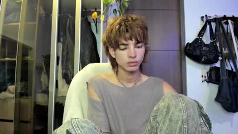 kitty online show from January 2025 03:04:02 AM