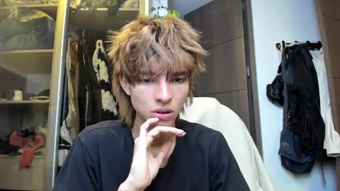 kitty online show from February 2025 05:41:01 AM