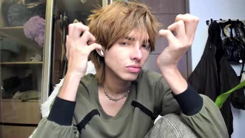 kitty online show from March 2025 02:20:01 AM