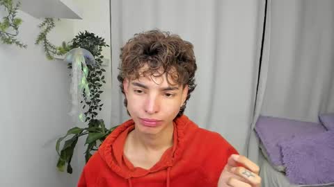 kitty online show from January 2026 12:49:02 AM