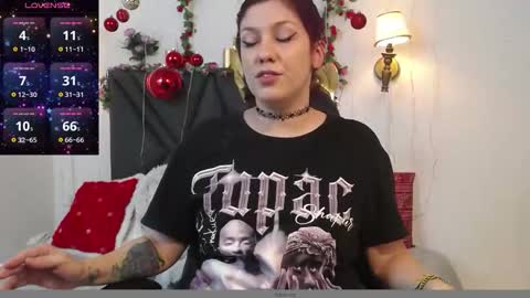 Snapshot of sanyaseraphine0 chatting on November 2025 08:52:01 PM sanyaseraphine0 online show from November 2025 08:52:01 PM