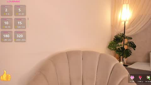 Snapshot of saori_newman chatting on July 2026 11:50:01 AM Saori online show from July 2026 11:50:01 AM