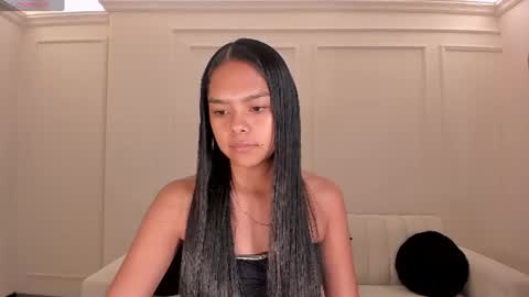 Snapshot of saphirajames chatting on July 2026 01:19:01 AM Saphira James online show from July 2026 01:19:01 AM