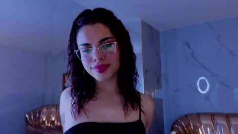 Snapshot of sara1_s chatting on April 2026 03:28:02 AM sara1_s online show from April 2026 03:28:02 AM