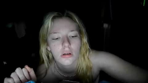 Snapshot of sara9920 chatting on March 2026 12:22:01 PM sara9920 online show from March 2026 12:22:01 PM