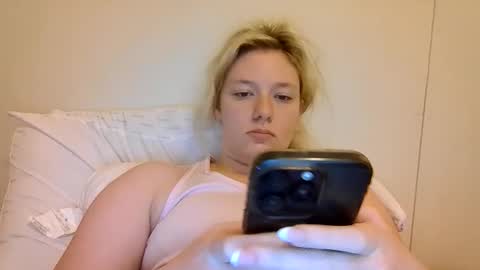 sara9920 online show from April 2026 10:58:01 PM