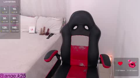 Im Angelica  My pleasure in your hands Give me more vibrations and make me cum PVT IS OPEN online show from February 2025 01:50:02 AM