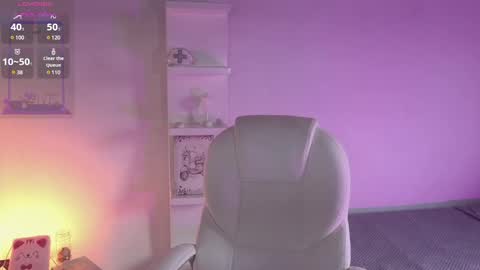 Snapshot of sara_bryce chatting on December 2024 06:53:02 PM Sara Bryce online show from December 2024 06:53:02 PM
