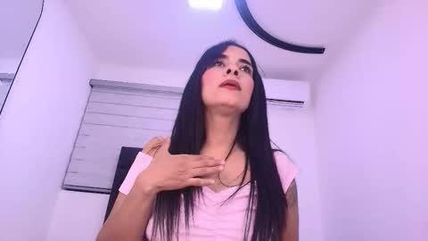 Sara Cook online show from March 2026 12:05:01 PM