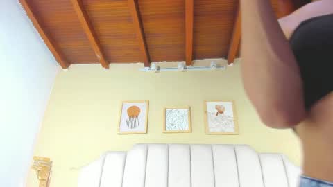 Snapshot of sara_hannks chatting on April 2026 07:01:01 PM sara_hannks online show from April 2026 07:01:01 PM