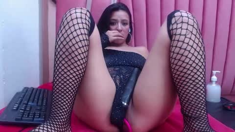 Snapshot of sara_honny chatting on September 2025 04:01:02 PM sara_honny online show from September 2025 04:01:02 PM