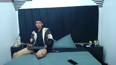 Sara HooT  online show from January 2025 07:49:02 AM