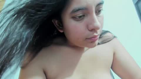 Snapshot of sara_len chatting on January 2026 06:53:02 PM sara_len online show from January 2026 06:53:02 PM