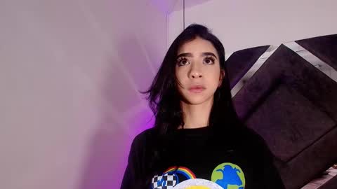 Snapshot of sara_lopee1 chatting on October 2025 12:02:02 PM sara_lopee1 online show from October 2025 12:02:02 PM