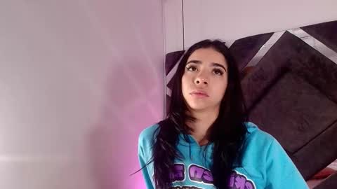 Snapshot of sara_lopee1 chatting on October 2025 12:03:02 PM sara_lopee1 online show from October 2025 12:03:02 PM