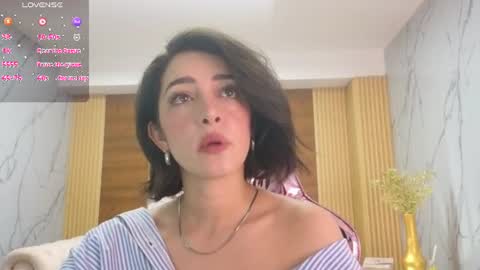 Snapshot of sara_lopez_s chatting on June 2026 02:17:02 PM Sara online show from June 2026 02:17:02 PM