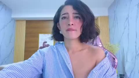 Snapshot of sara_lopez_s chatting on June 2026 01:37:01 PM Sara online show from June 2026 01:37:01 PM