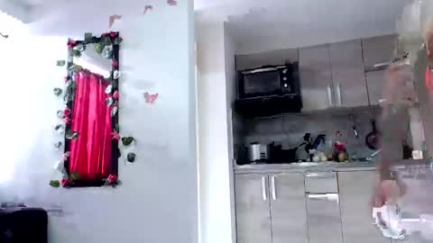 Sara love online show from February 2025 07:57:02 PM