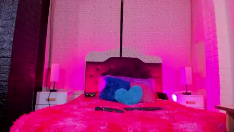 Snapshot of sara_love_1 chatting on May 2026 02:07:02 AM Sara Love online show from May 2026 02:07:02 AM