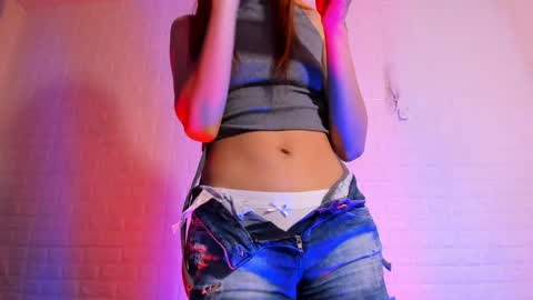 Snapshot of sara_love_1 chatting on June 2026 04:30:02 AM Sara Love online show from June 2026 04:30:02 AM