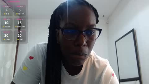 Snapshot of sara_marks chatting on April 2026 10:40:01 AM S A R A online show from April 2026 10:40:01 AM