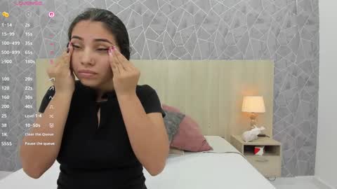 Sara online show from September 2025 11:32:01 AM