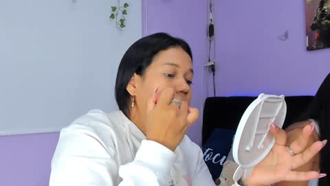Snapshot of sara_mendez2_ chatting on January 2025 11:22:02 PM Sara Mendez online show from January 2025 11:22:02 PM