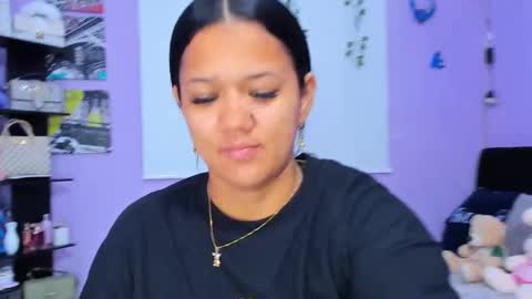 Snapshot of sara_mendez2_ chatting on March 2025 11:15:01 PM Sara Mendez online show from March 2025 11:15:01 PM