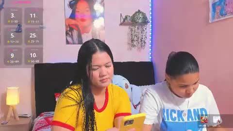 Snapshot of sara_mendez2_ chatting on June 2026 12:58:01 AM Sara Mendez online show from June 2026 12:58:01 AM