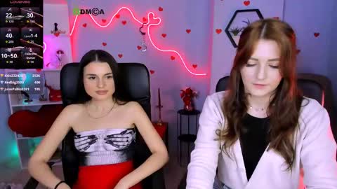 Snapshot of sara_muse1 chatting on April 2026 07:17:02 PM Sara online show from April 2026 07:17:02 PM
