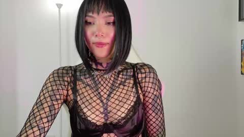 Sara online show from April 2026 02:02:02 PM