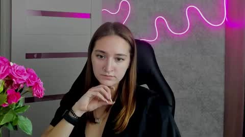 Snapshot of sara_rossse chatting on October 2025 07:33:01 PM Sara online show from October 2025 07:33:01 PM