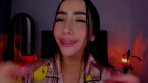 sara_stone03 online show from February 2025 01:09:01 AM