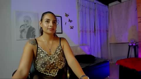 Snapshot of sara_thompson01 chatting on December 2025 06:08:02 AM SARA online show from December 2025 06:08:02 AM